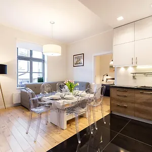 Apartament Vacationclub – Kapitańska 8, Kołobrzeg